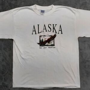 Gildan White‎ Alaska Graphic Tee Vintage Style By Doc Drizzle